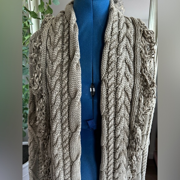STERLING & STITCH Chunky Cable Knit Fringe Cardigan Sweater Large - Picture 8 of 12